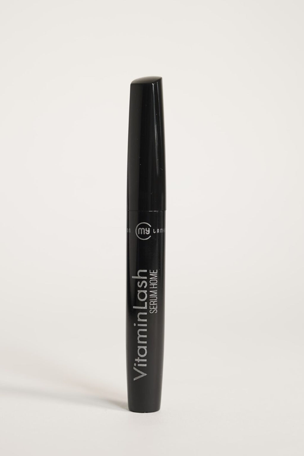 Vitamin Lash Serum Home